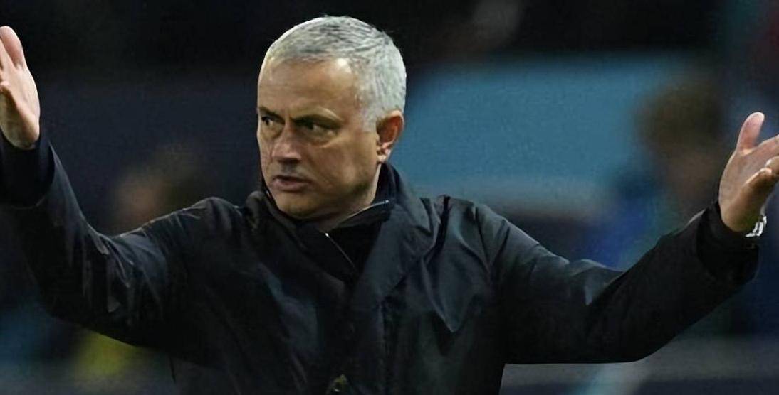 抢手!穆帅虽下课仍热门,3队争相邀请,履历成底气 抢手!穆帅虽下课仍热门,3队争相邀请,履历成底气