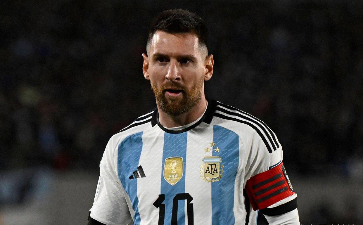 尤文球员戴维:梅西是我职业生涯中最令我钦佩的对手! 尤文球员戴维:梅西是我职业生涯中最令我钦佩的对手!