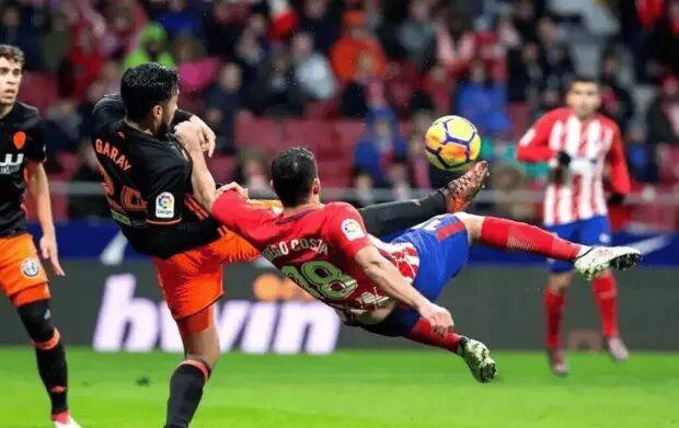 西甲焦点战爆点足!巴萨主场碾压还是赫塔费爆冷?这场对决藏惊喜! 西甲焦点战爆点足!巴萨主场碾压还是赫塔费爆冷?这场对决藏惊喜!